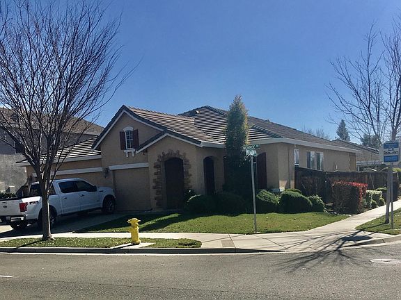 3rd image of 3390 Monroe Dr