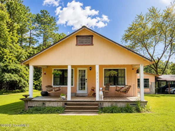 7161 Sweetwater Dr, Blackshear, GA 31516