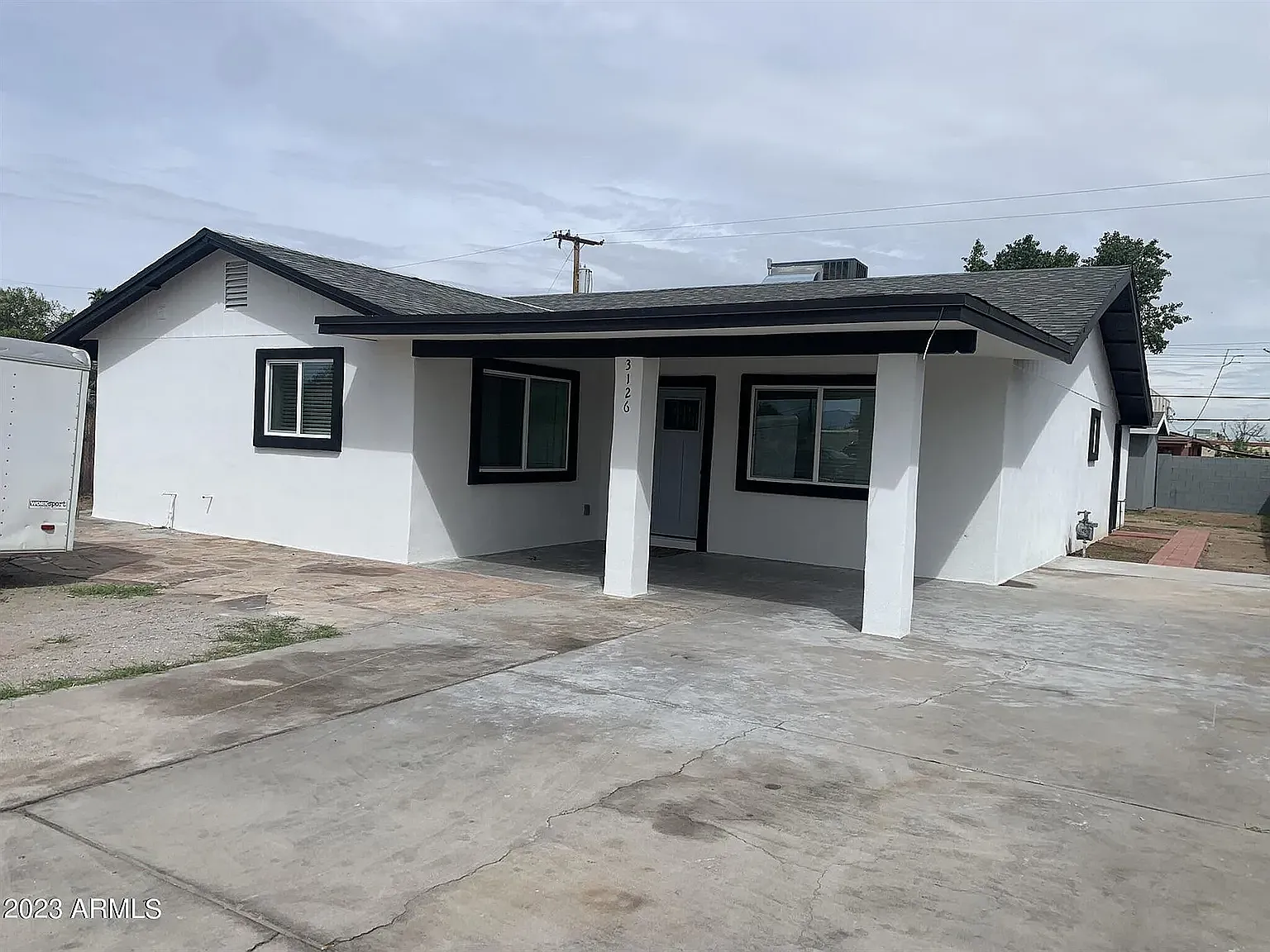 3 bed, 1570 sqft, $2,450 — Photo 1