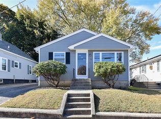 72 Waller St, Providence, RI 02908