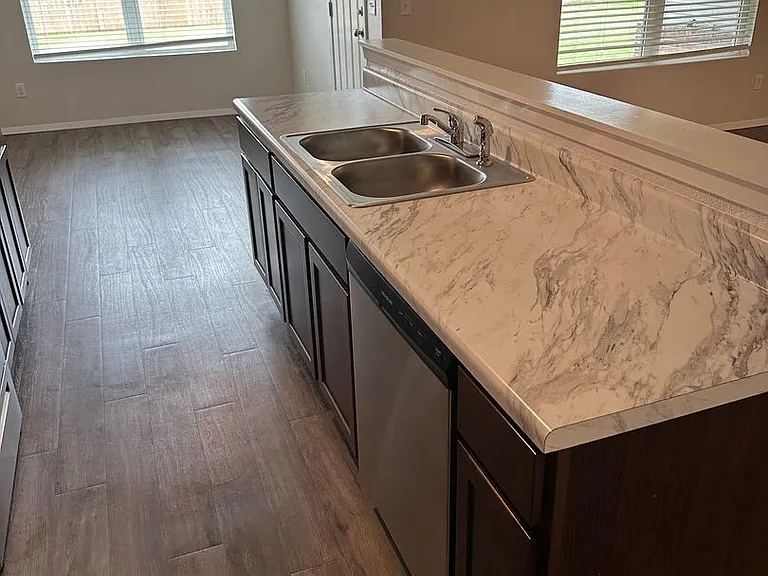 3216 E Jacob Ln — Photo 12