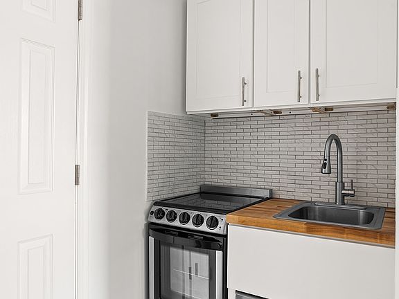 2nd image of 436 E 9th St APT 4A