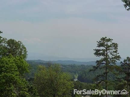 2nd image of 616 Tree Ridge Rd