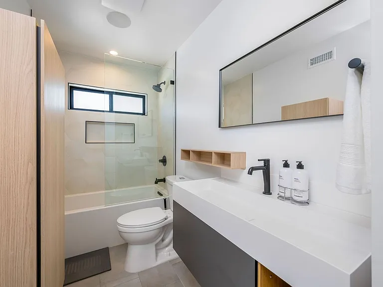 34031 Mazo Dr — Photo 29