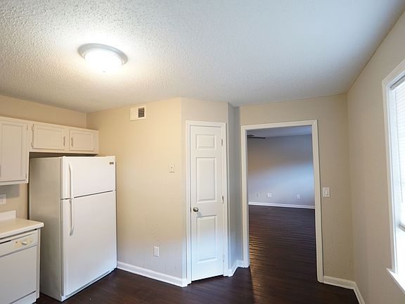 2nd image of 5050 36th Ave E #101