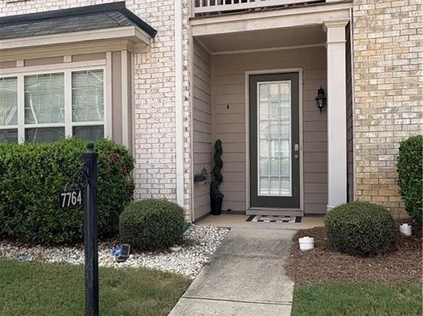 7764 Rutgers Cir, Fairburn, GA 30213