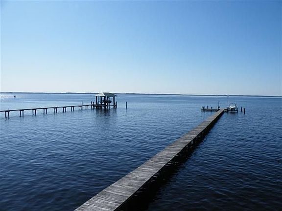 3rd image of 103 Cypress Lndg