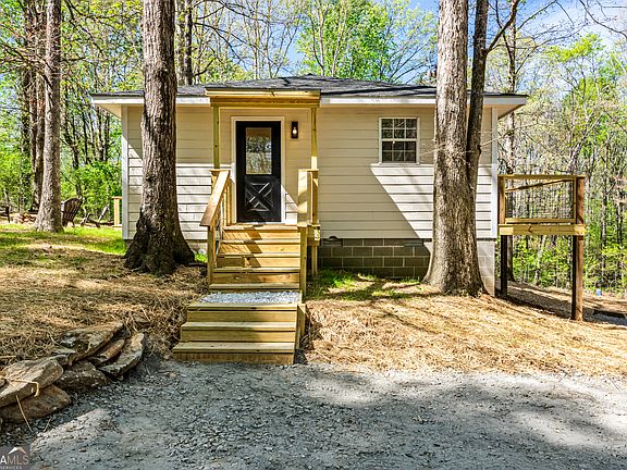 3rd image of 684 Faith Ln