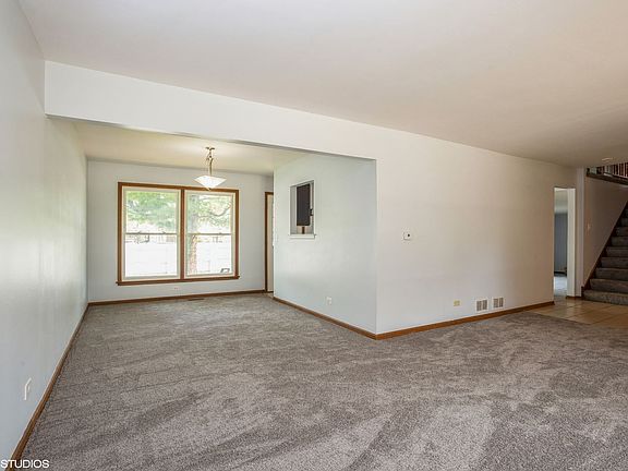 4th image of 1530 E Lake Louise Dr