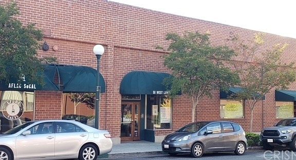 4th image of 501 S Myrtle Ave