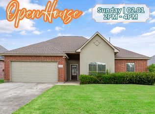 26426 Avoyelles Ave, Denham Springs, LA 70726