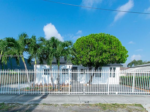 3rd image of 2324 NW 14th Ave