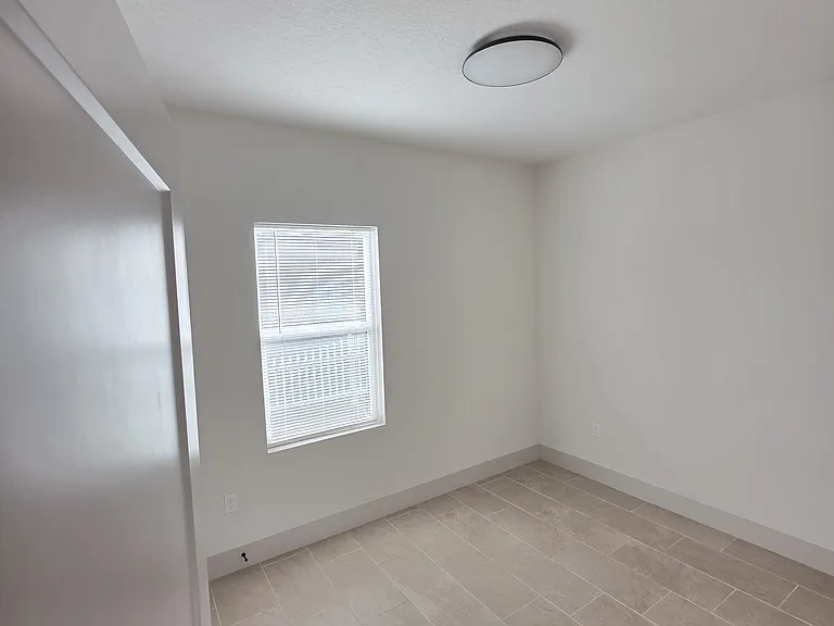31 Louisburg Ln #A — Photo 13
