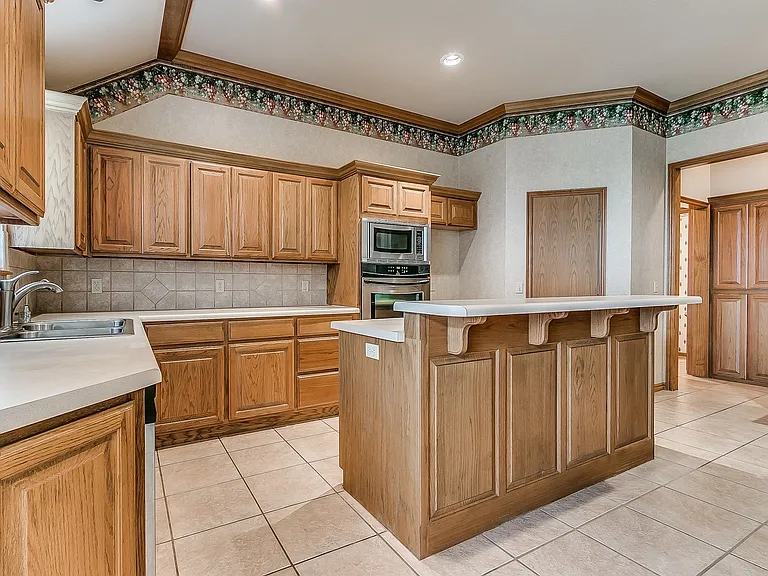 4008 Morningstar Dr — Photo 25