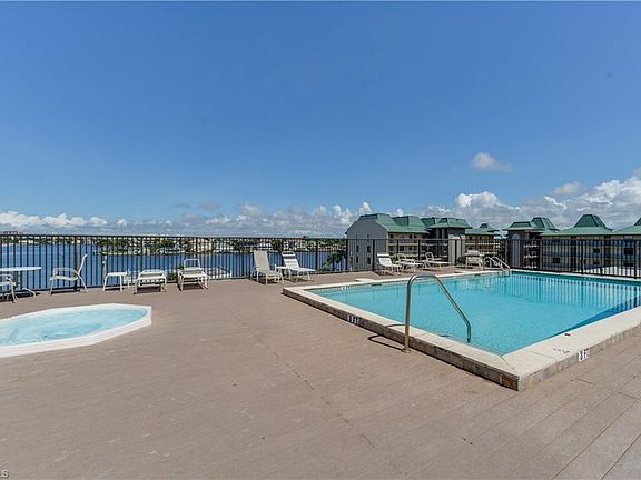 4th image of 260 Southbay Dr APT 209