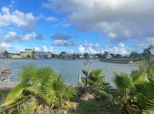 339 Ridge Harbor Dr, Rockport, TX 78382