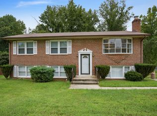 2411 Old Gate Ct, Fort Washington, MD 20744