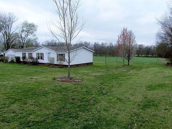 Right siide with back yard