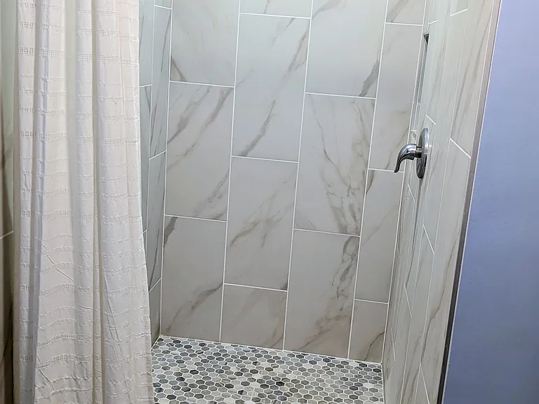 4507 Weyburn Dr — Photo 20