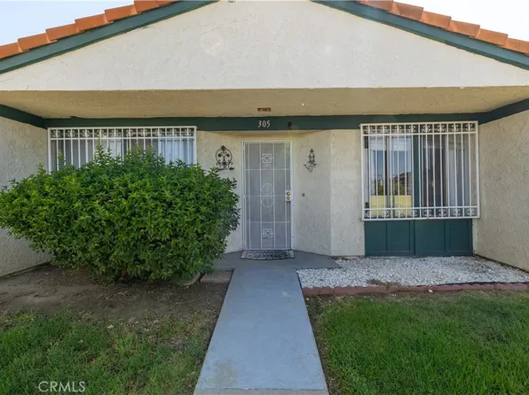 305 King Ct, Hemet, CA 92543