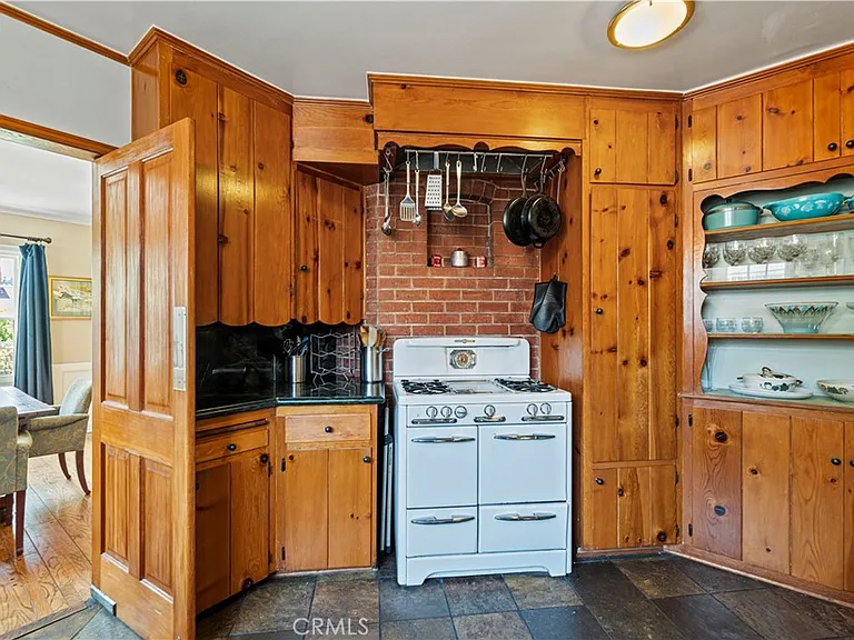 4416 Morella Ave — Photo 24