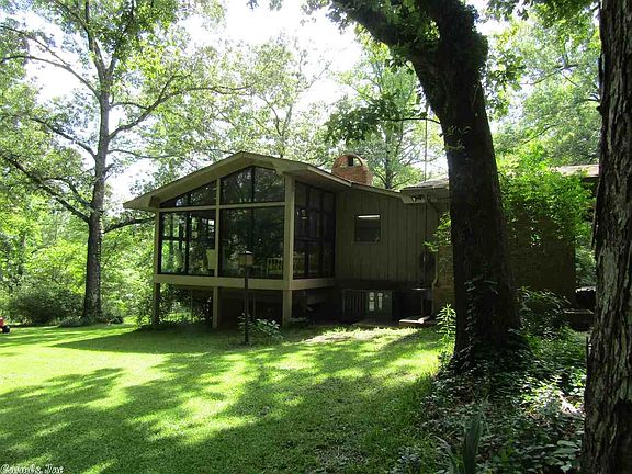 2nd image of 35 Willard Ln