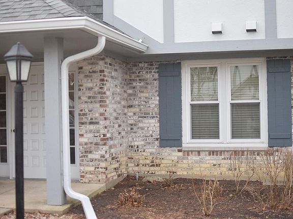 2nd image of 1300 Coventry Cir