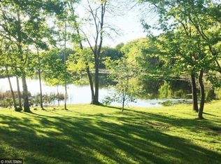 1805 Upper 55th St E, Inver Grove Heights, MN 55077