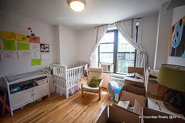 Rented by Metropolitan Realty | media 26