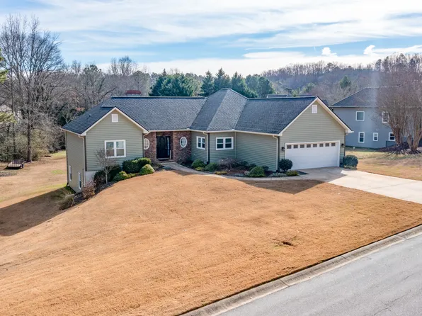 4979 Planters Way, Flowery Branch, GA 30542
