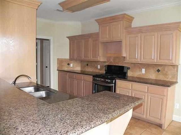 3rd image of 3716 Greenway Pointe Dr