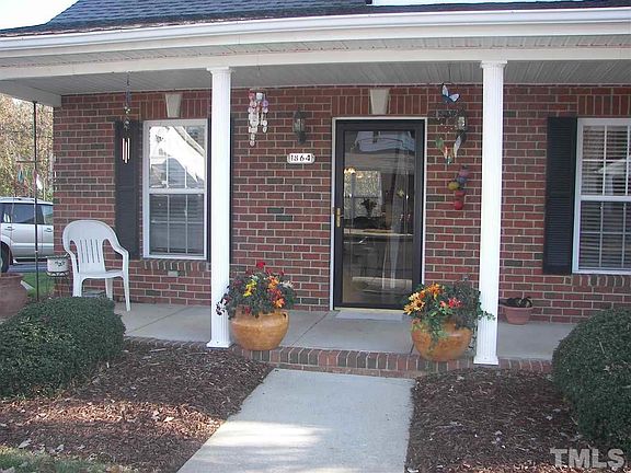 2nd image of 1874 Birmingham Dr