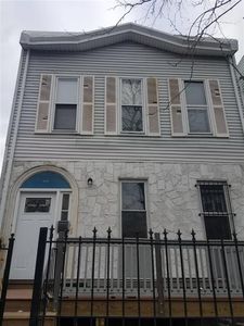 630 Bramhall Ave, Jersey City, NJ, 07304