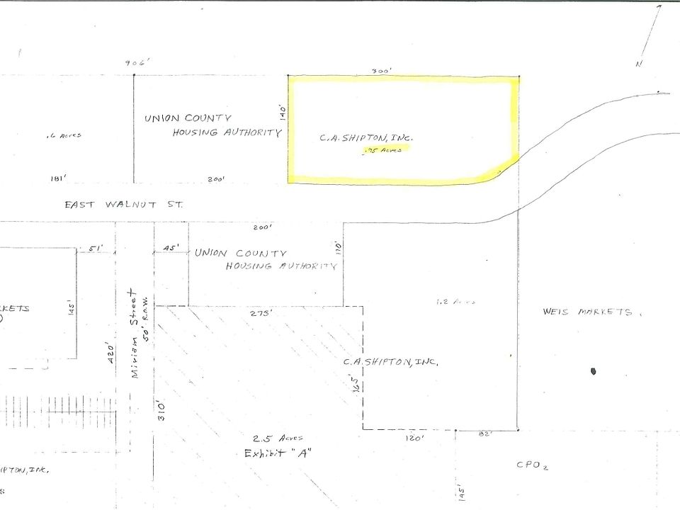 1st image of E Walnut St