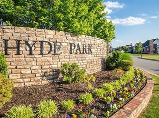 703 Chancery Ln, Cave Springs, AR 72718