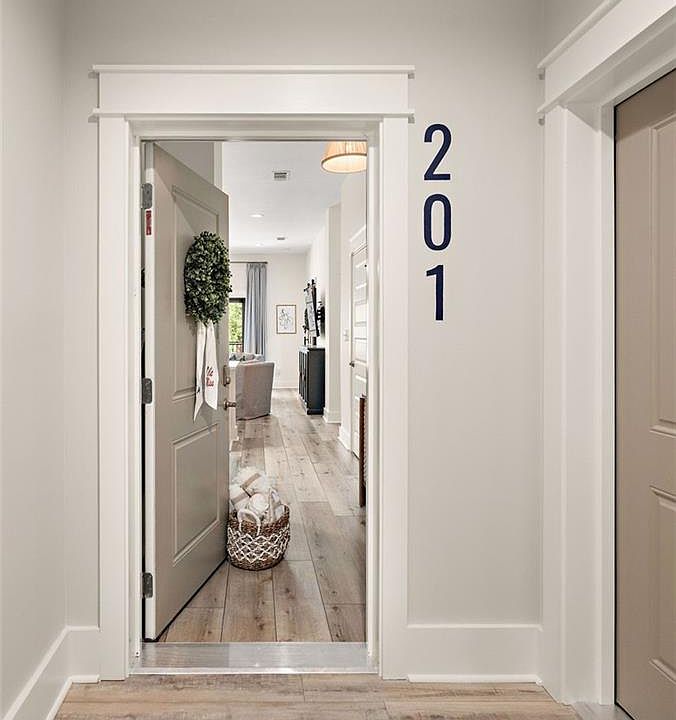 1st image of 124 Court St #201