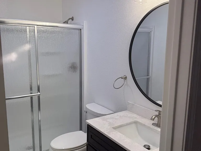 560 Edgewood Dr — Photo 11