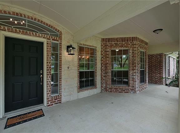 5th image of 1406 Mary Ct