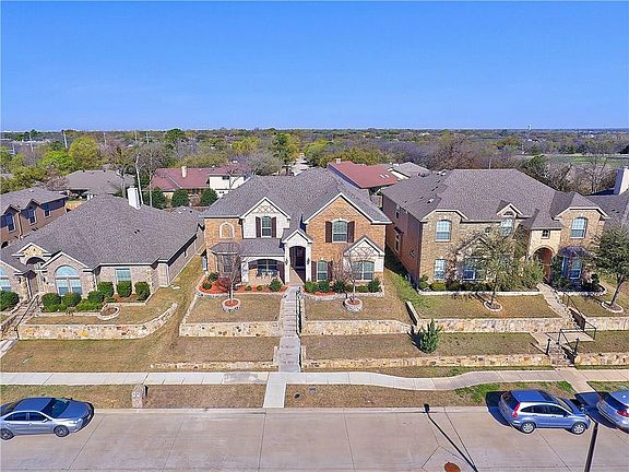3rd image of 1021 Shearwater Ln