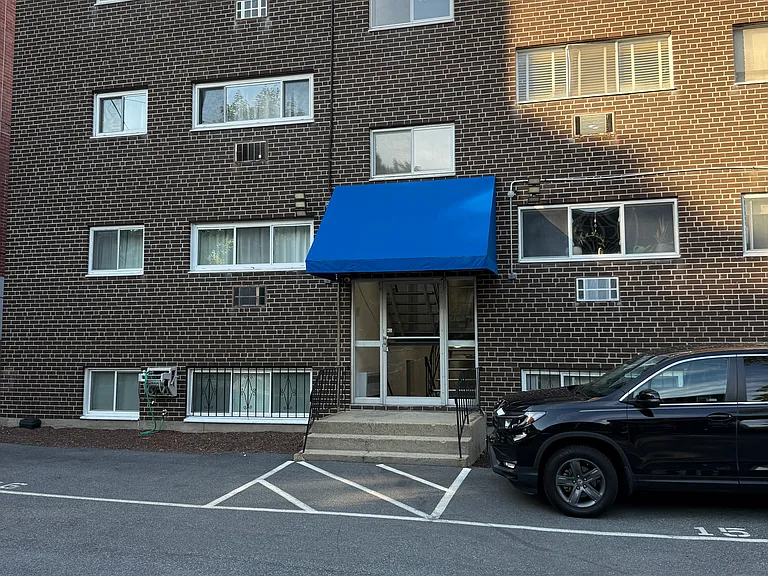 416 Belgrade Ave #6 — Photo 21