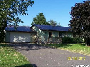 301 Golfview Ave, Barron, WI 54812
