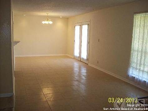 4th image of 6607 Spring Haven St