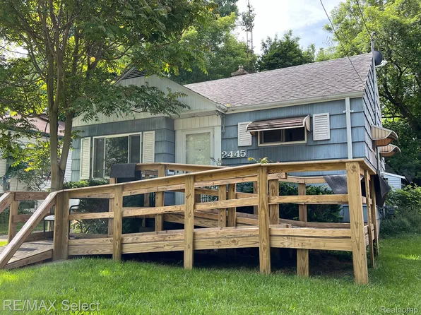 2445 Reid St, Flint, MI 48503