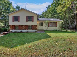 295 Sundance Rd, Effort, PA 18330