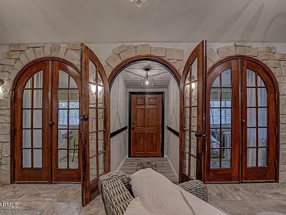 5th image of 3183 N Pinewood Drive