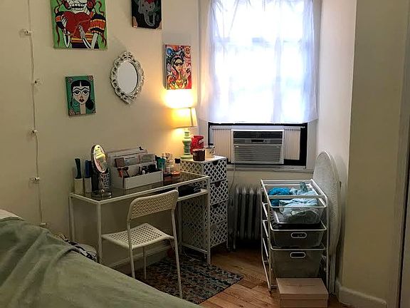 5th image of 2168 35th St APT 3C