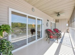 138 Oak Harbor Dr #6D, Camdenton, MO 65020