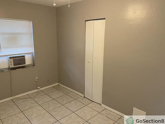 5th image of 1007 E Bougainvillea Ave Unit A