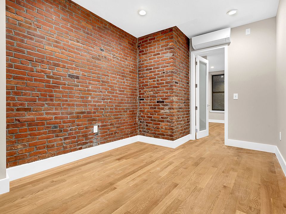 1st image of 400 W 56th St APT 1D