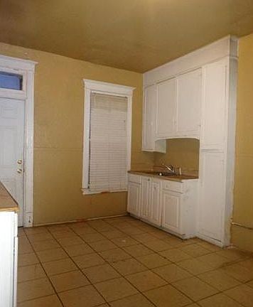 5th image of 3857-3859 Maffitt Ave